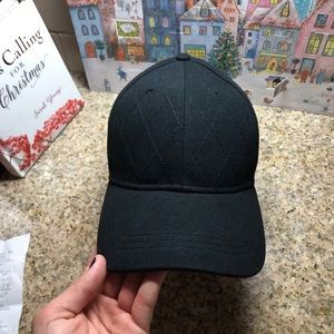 Lululemon Hat Never been worn